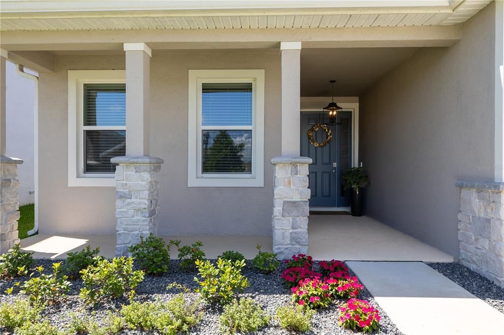 For Sale: $459,900 (3 beds, 2 baths, 1844 Square Feet)