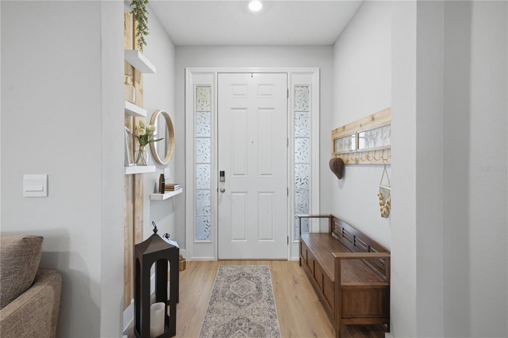 For Sale: $459,900 (3 beds, 2 baths, 1844 Square Feet)