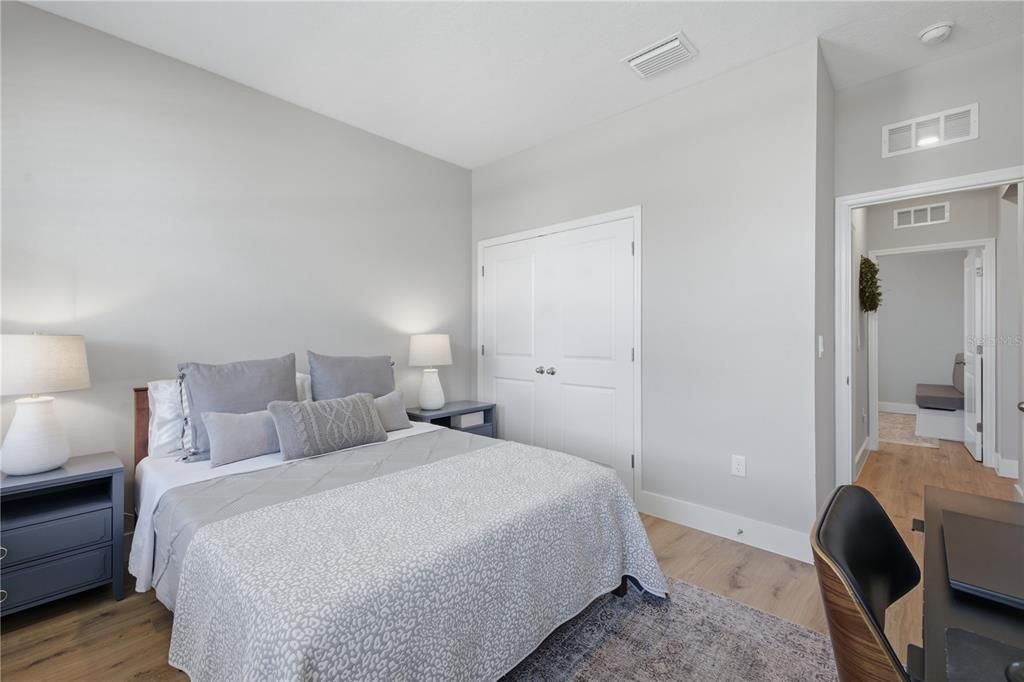 For Sale: $459,900 (3 beds, 2 baths, 1844 Square Feet)