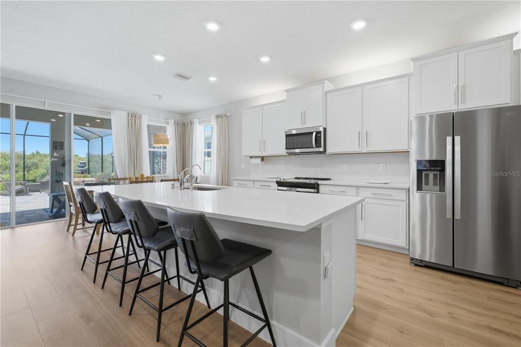 For Sale: $459,900 (3 beds, 2 baths, 1844 Square Feet)