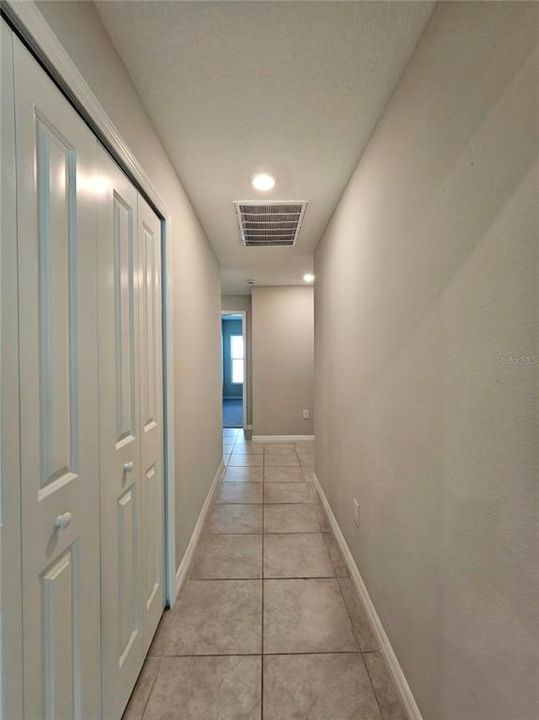 В аренду: $2,600 (4 спален, 2 ванн, 2439 Квадратных фут)