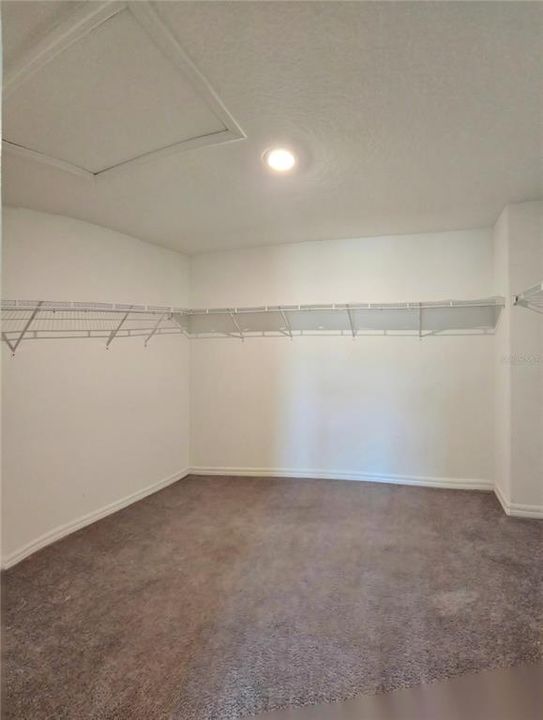 В аренду: $2,600 (4 спален, 2 ванн, 2439 Квадратных фут)