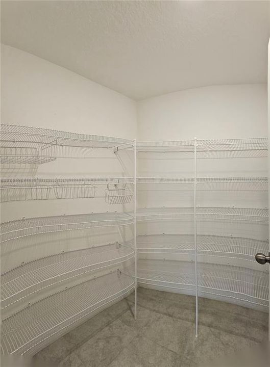 В аренду: $2,600 (4 спален, 2 ванн, 2439 Квадратных фут)