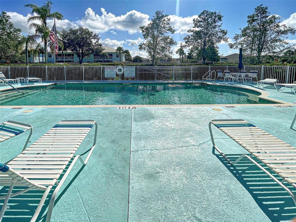 For Sale: $189,000 (2 beds, 2 baths, 1153 Square Feet)