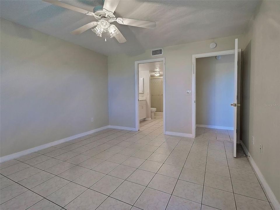 For Sale: $189,000 (2 beds, 2 baths, 1153 Square Feet)