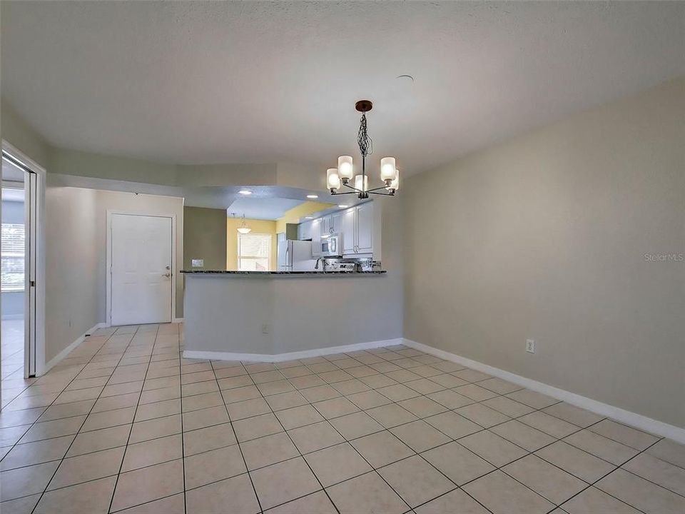 For Sale: $189,000 (2 beds, 2 baths, 1153 Square Feet)