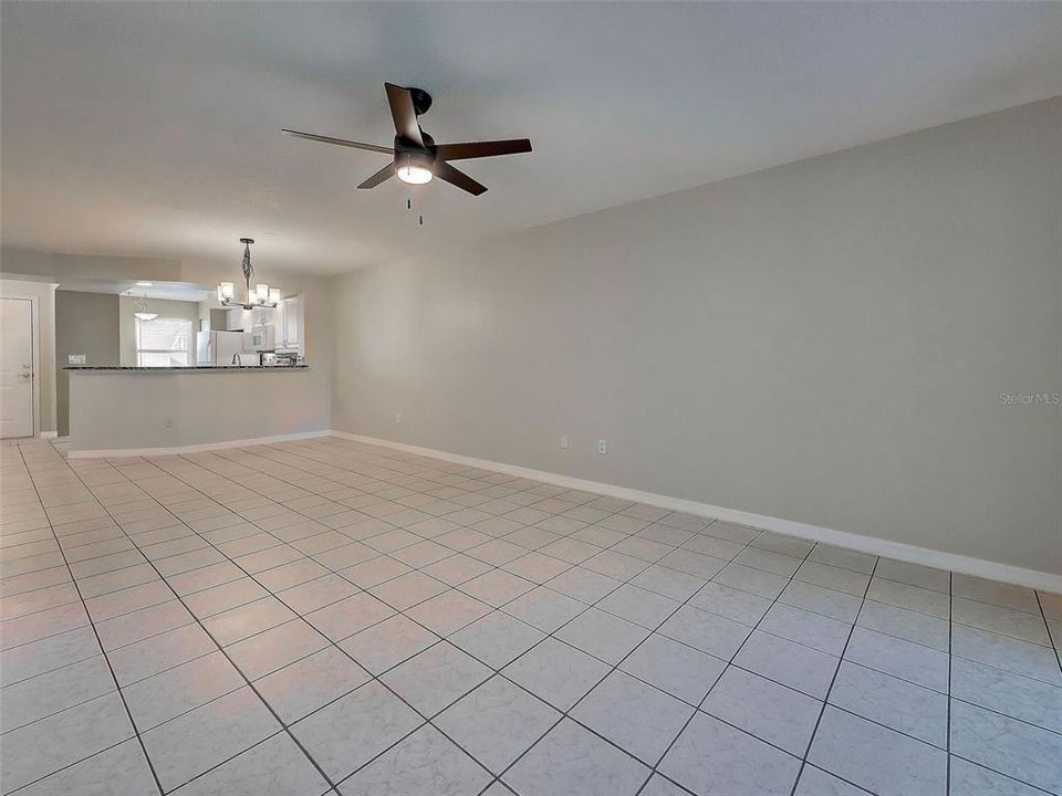 For Sale: $189,000 (2 beds, 2 baths, 1153 Square Feet)