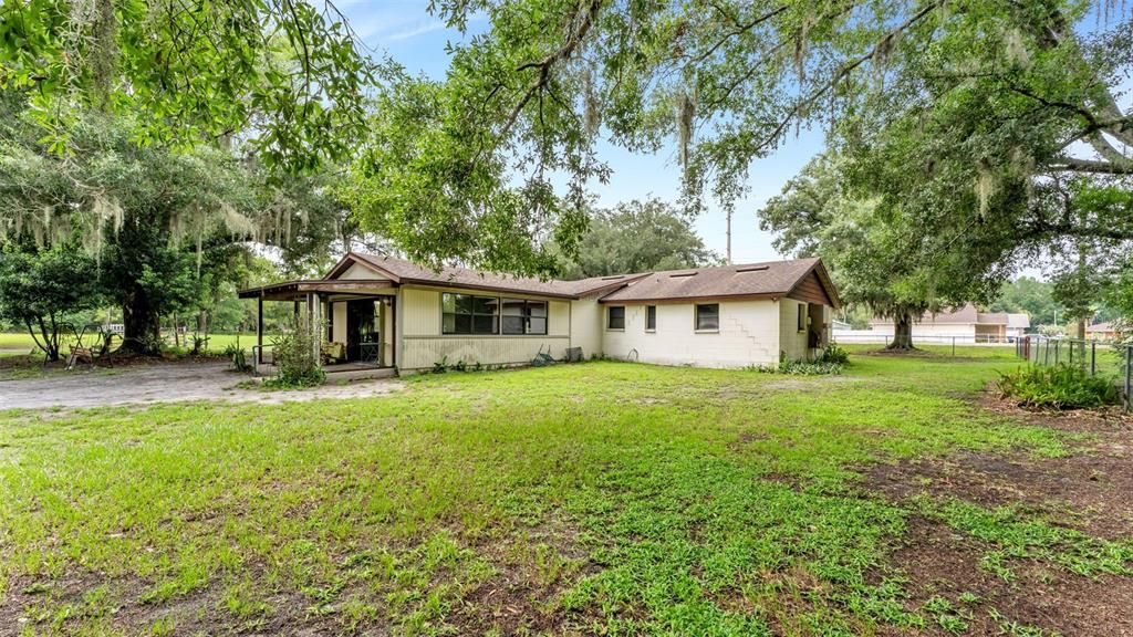 En Venta: $650,000 (3 camas, 2 baños, 1600 Pies cuadrados)