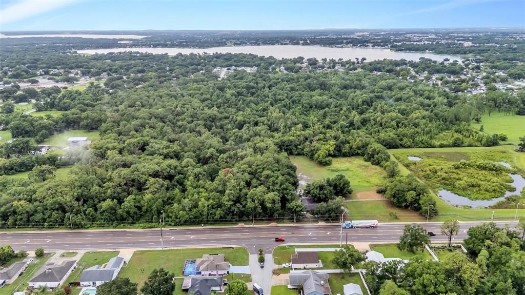 En Venta: $650,000 (3 camas, 2 baños, 1600 Pies cuadrados)