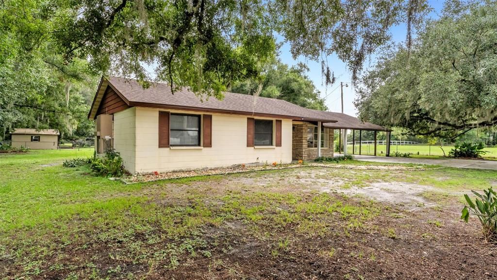 En Venta: $650,000 (3 camas, 2 baños, 1600 Pies cuadrados)