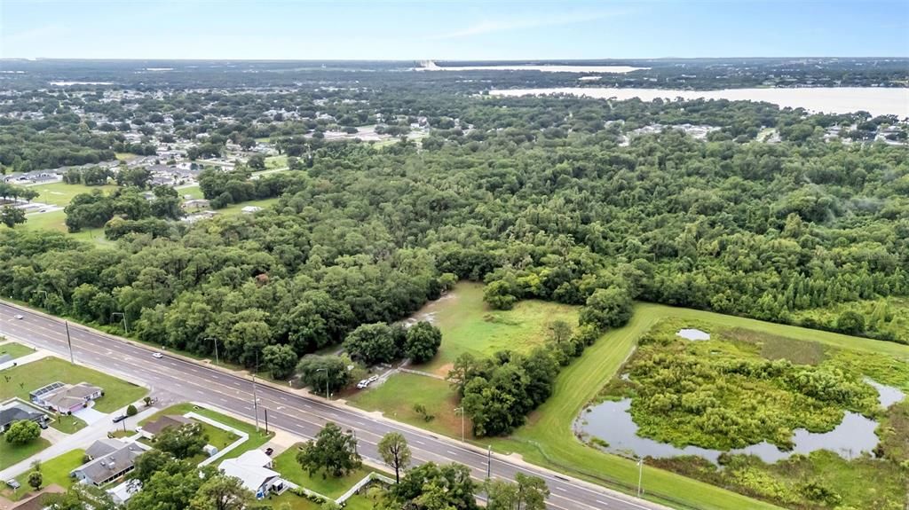 En Venta: $650,000 (3 camas, 2 baños, 1600 Pies cuadrados)
