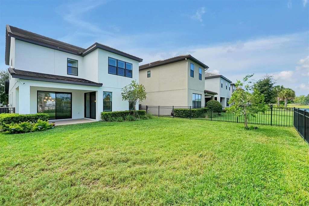На продажу: $725,000 (4 спален, 2 ванн, 2196 Квадратных фут)