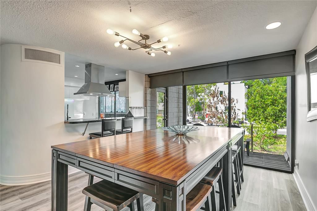 На продажу: $949,000 (4 спален, 4 ванн, 3288 Квадратных фут)