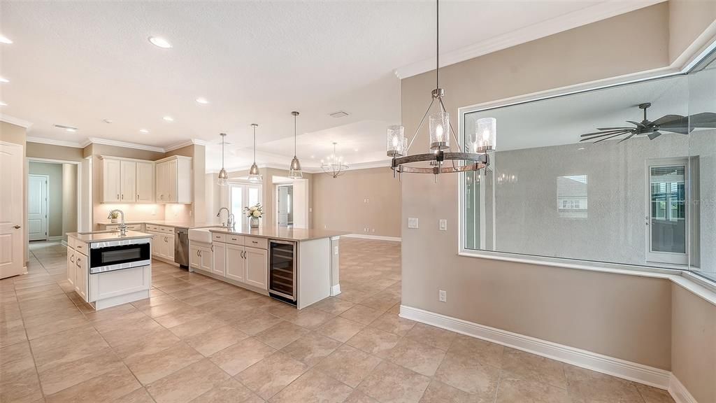 For Sale: $1,998,000 (4 beds, 3 baths, 3696 Square Feet)