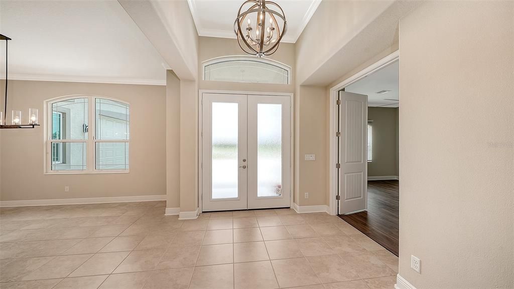 For Sale: $1,998,000 (4 beds, 3 baths, 3696 Square Feet)
