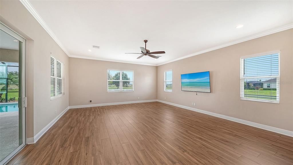 For Sale: $1,998,000 (4 beds, 3 baths, 3696 Square Feet)