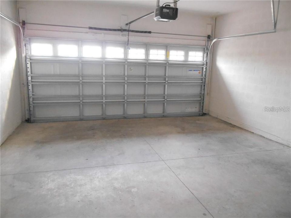 For Sale: $326,000 (3 beds, 2 baths, 1774 Square Feet)