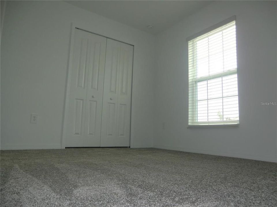 For Rent: $2,099 (3 beds, 2 baths, 1560 Square Feet)