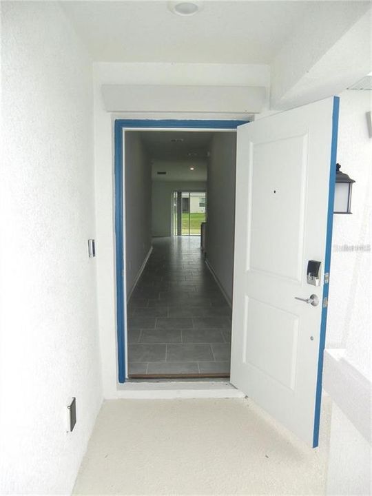 For Rent: $2,099 (3 beds, 2 baths, 1560 Square Feet)