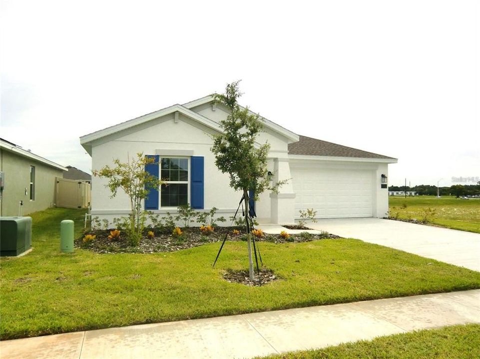 For Rent: $2,099 (3 beds, 2 baths, 1560 Square Feet)
