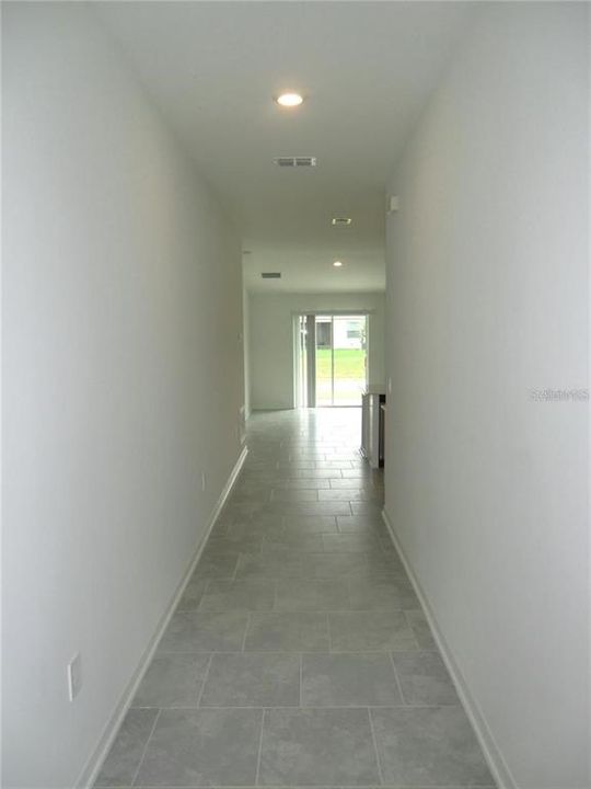 For Rent: $2,099 (3 beds, 2 baths, 1560 Square Feet)