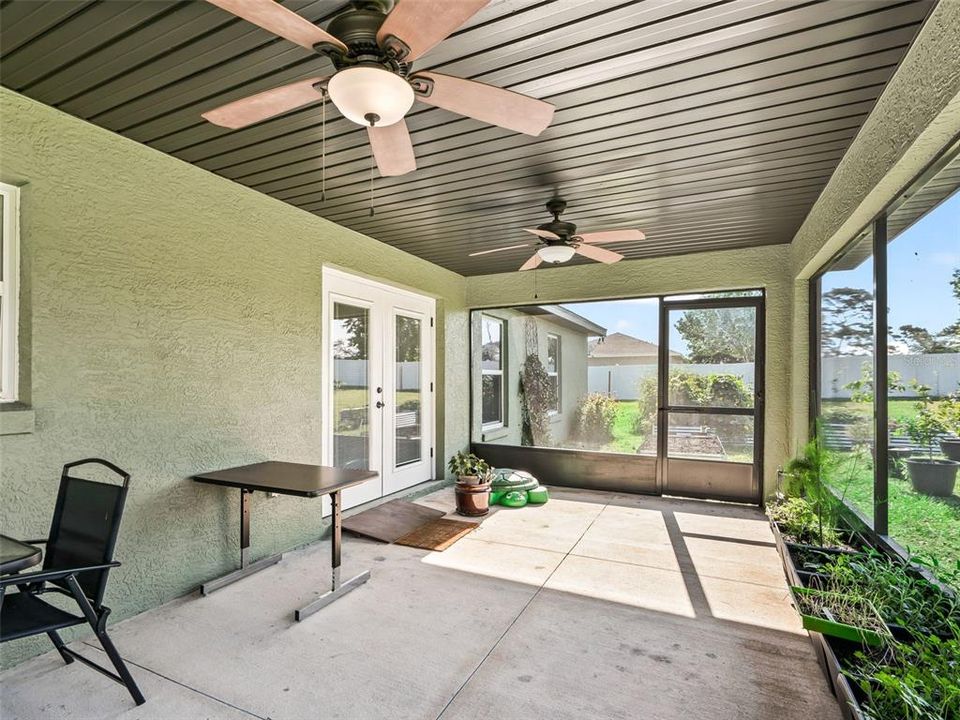 En Venta: $385,000 (3 camas, 2 baños, 1701 Pies cuadrados)
