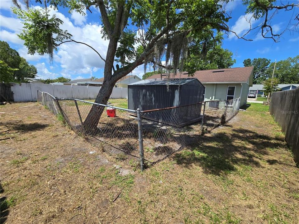 В аренду: $1,795 (2 спален, 1 ванн, 1262 Квадратных фут)