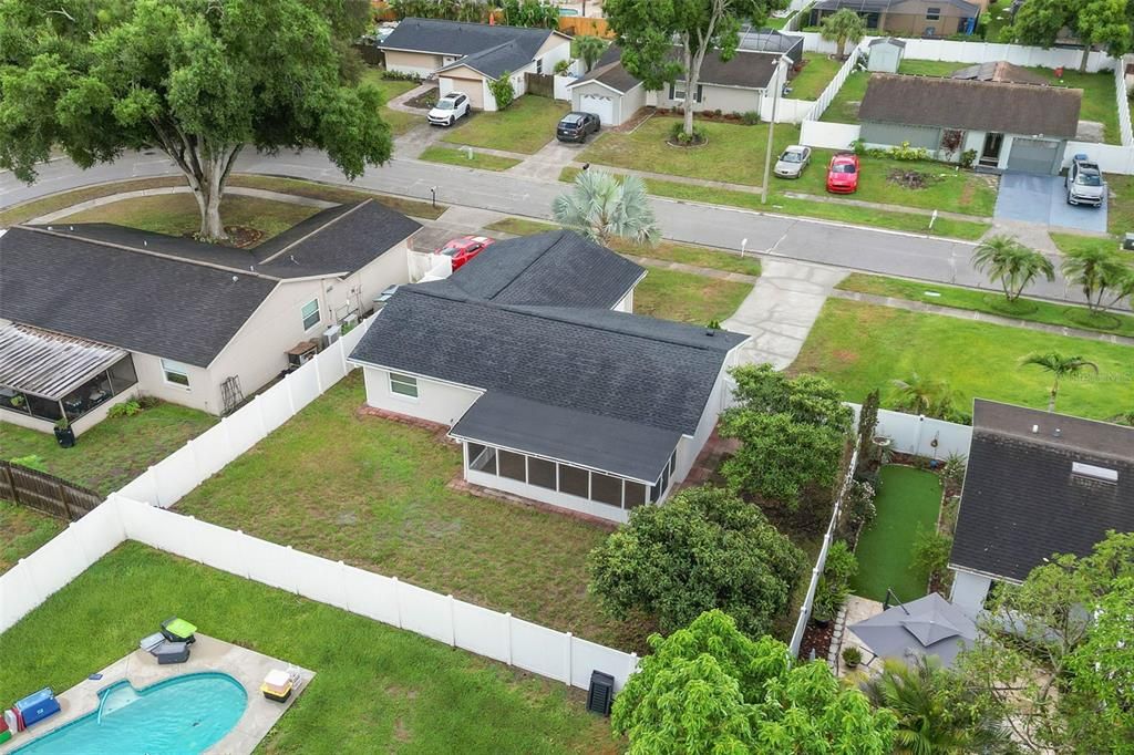 На продажу: $399,900 (3 спален, 2 ванн, 1064 Квадратных фут)