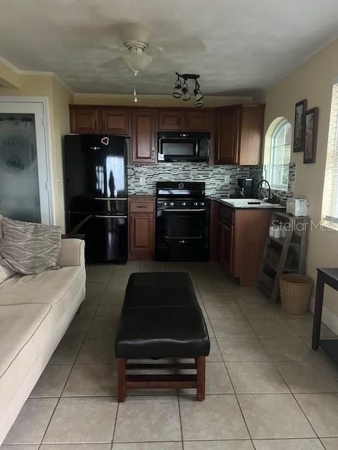 В аренду: $1,350 (1 спален, 1 ванн, 350 Квадратных фут)