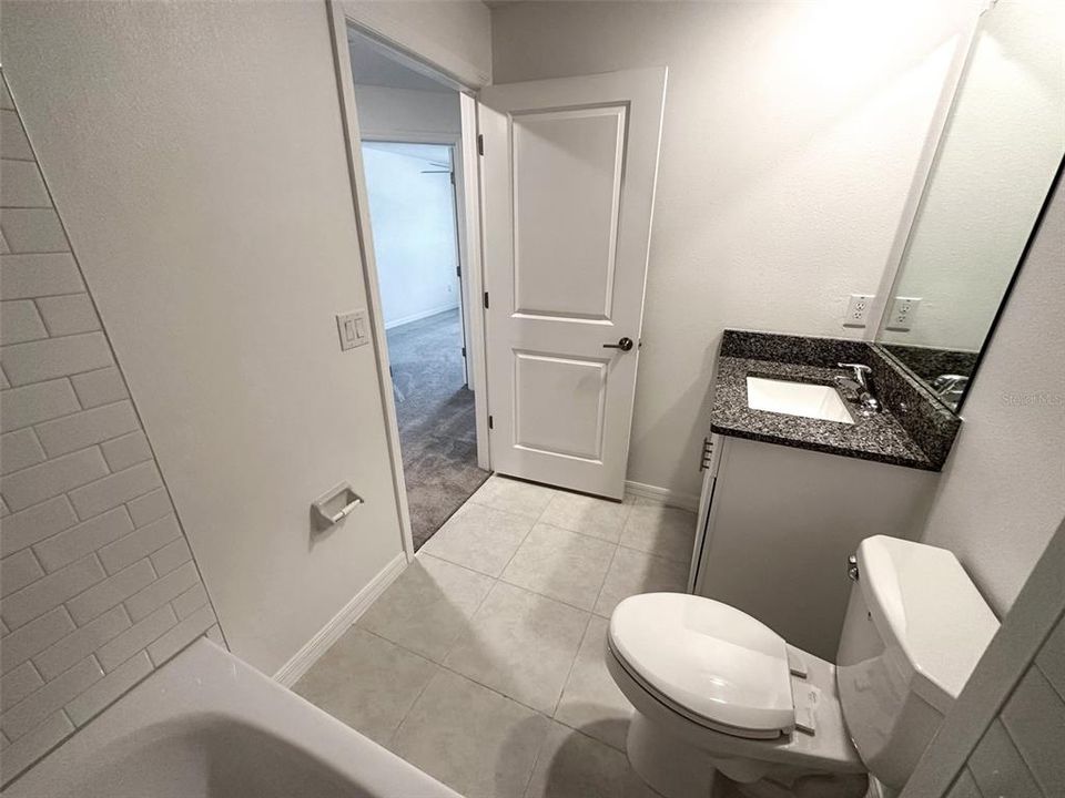 В аренду: $2,100 (3 спален, 2 ванн, 1634 Квадратных фут)
