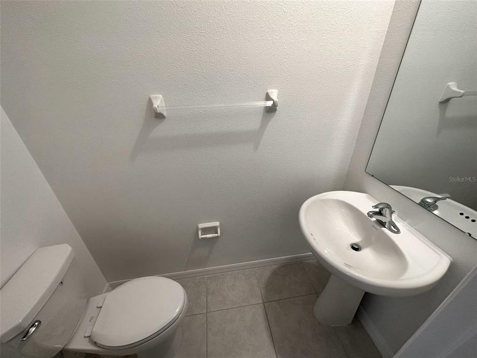 В аренду: $2,100 (3 спален, 2 ванн, 1634 Квадратных фут)