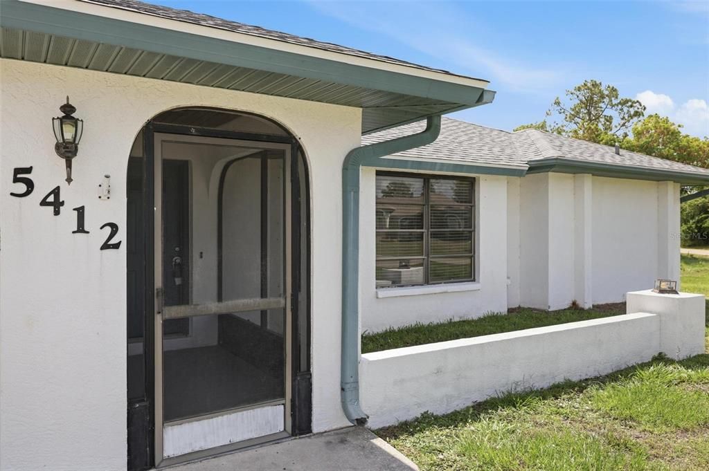 En Venta: $524,900 (4 camas, 3 baños, 2479 Pies cuadrados)