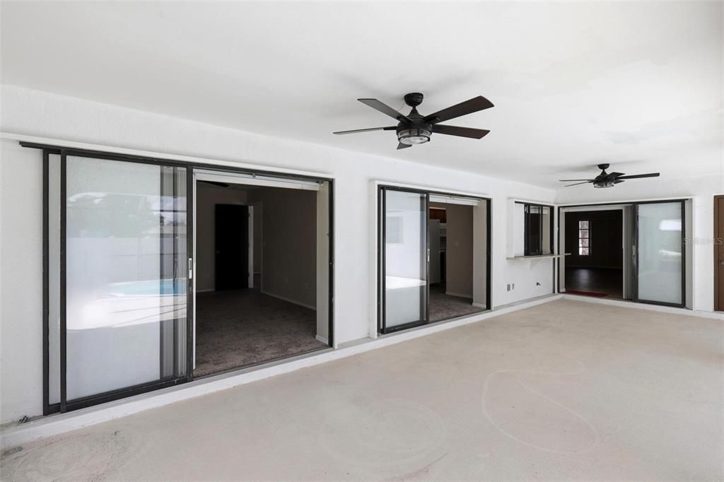 En Venta: $524,900 (4 camas, 3 baños, 2479 Pies cuadrados)