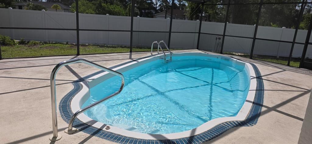 En Venta: $524,900 (4 camas, 3 baños, 2479 Pies cuadrados)