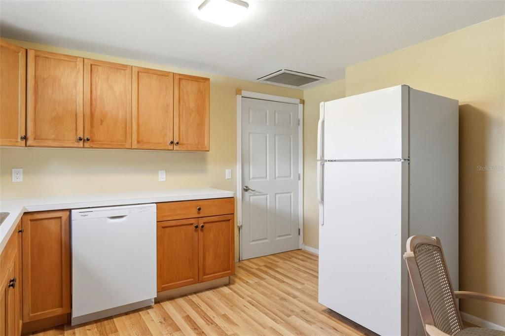En Venta: $524,900 (4 camas, 3 baños, 2479 Pies cuadrados)