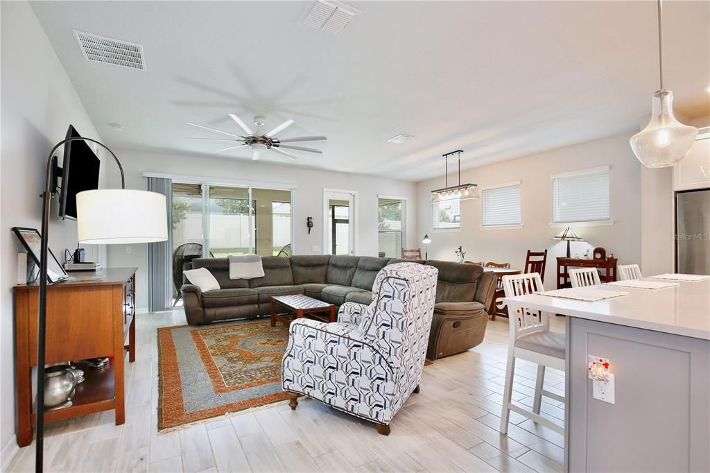 For Sale: $505,000 (3 beds, 2 baths, 1854 Square Feet)