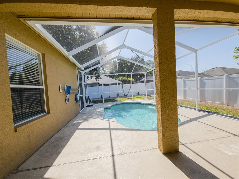 Active With Contract: $420,000 (4 beds, 2 baths, 2065 Square Feet)