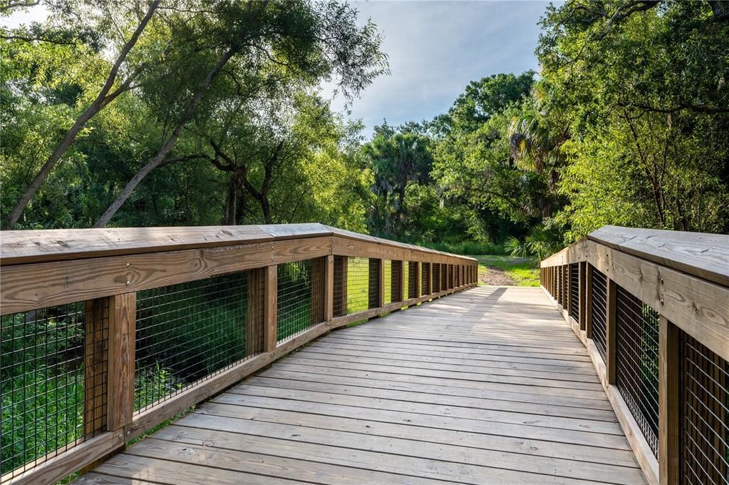 На продажу: $349,000 (7.15 acres)