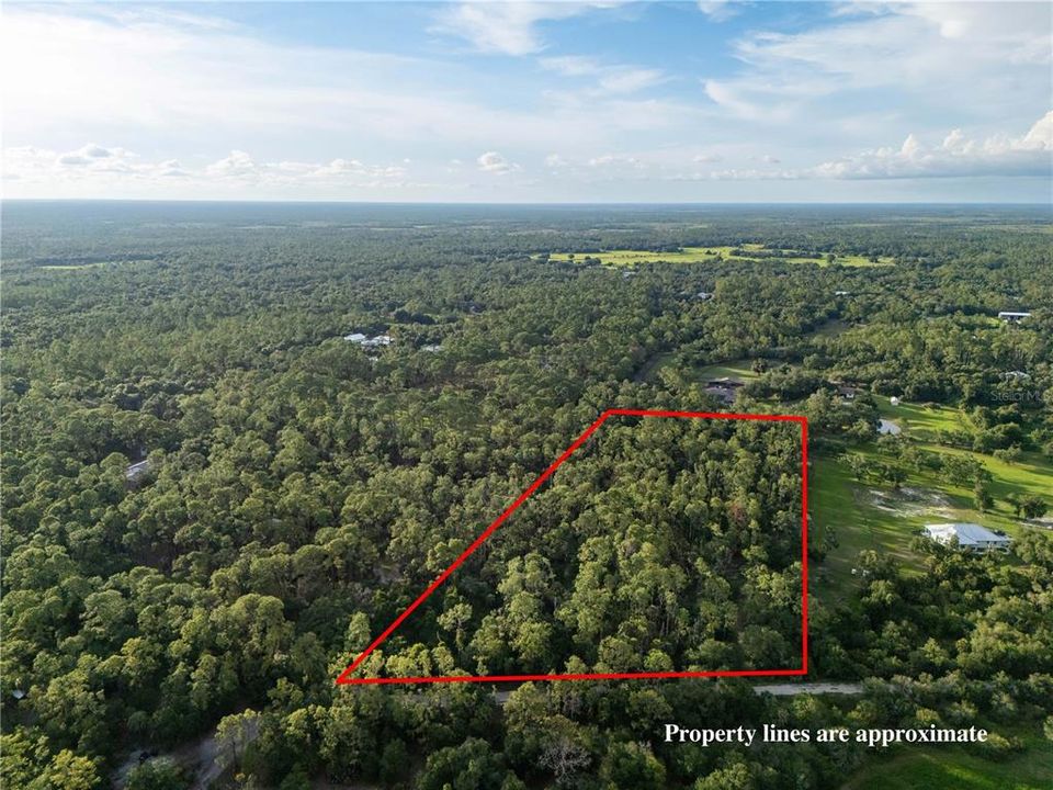 На продажу: $349,000 (7.15 acres)
