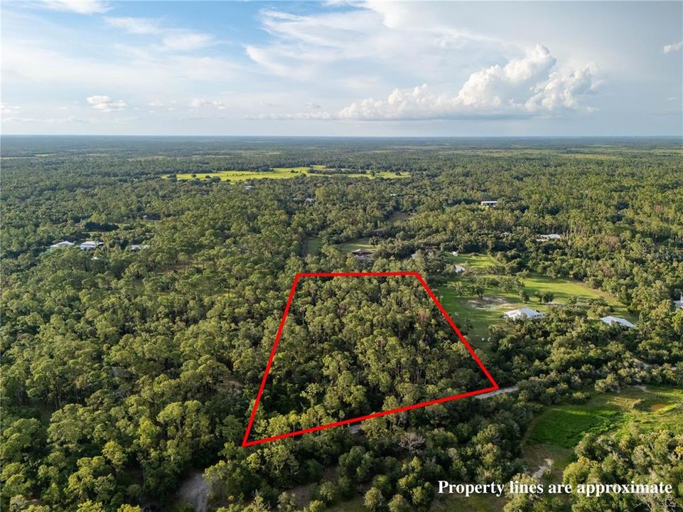 На продажу: $349,000 (7.15 acres)