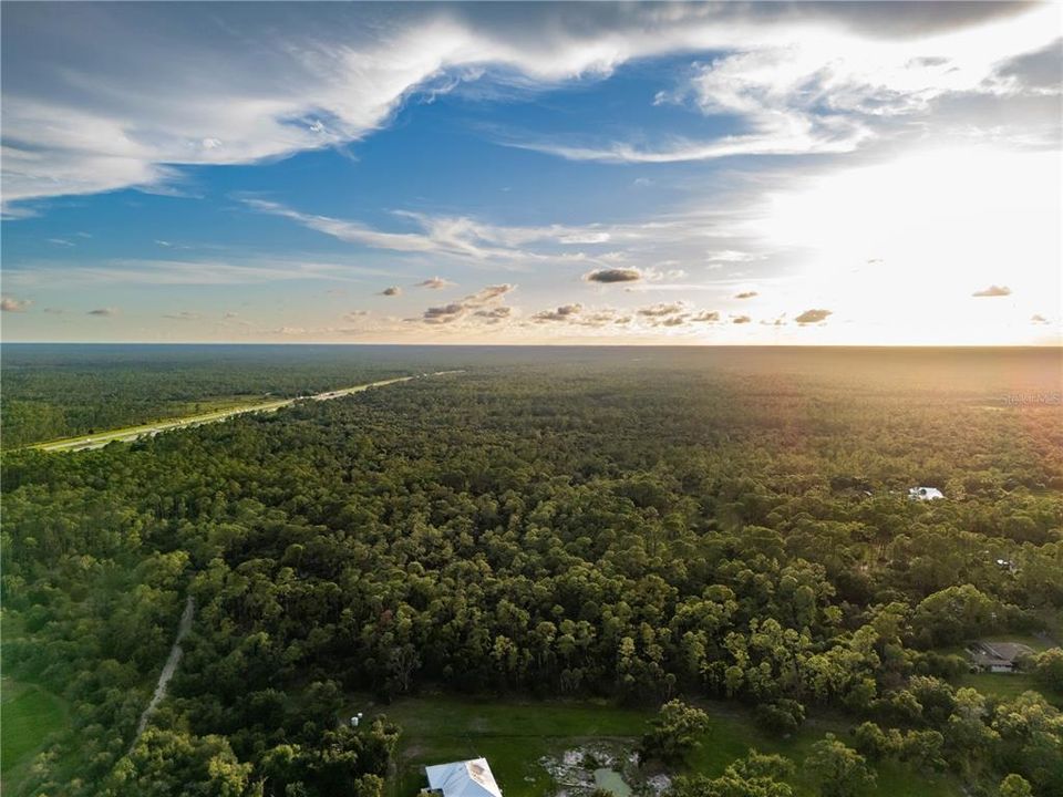 На продажу: $349,000 (7.15 acres)