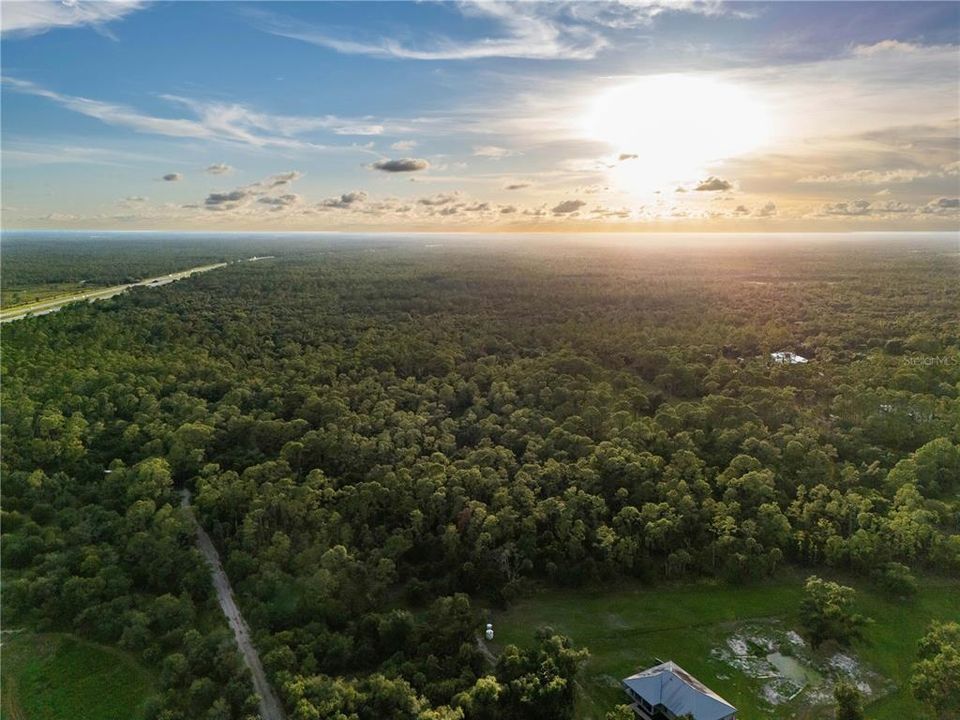 На продажу: $349,000 (7.15 acres)