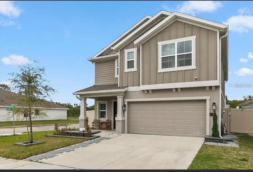 For Rent: $3,100 (6 beds, 3 baths, 2614 Square Feet)