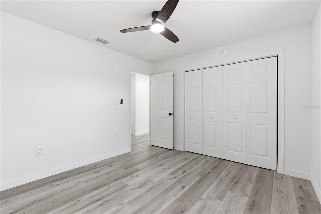 В аренду: $1,950 (3 спален, 2 ванн, 894 Квадратных фут)