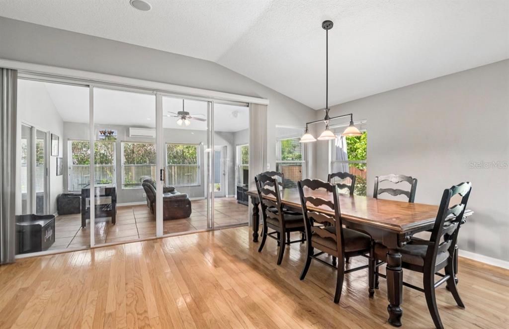 For Sale: $538,000 (4 beds, 2 baths, 2349 Square Feet)