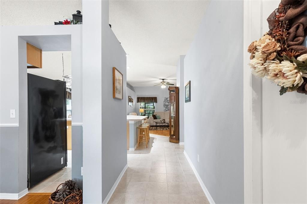 Active With Contract: $355,000 (3 beds, 2 baths, 1553 Square Feet)