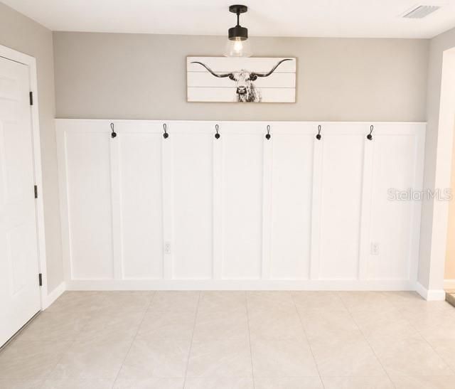 En Venta: $489,000 (5 camas, 3 baños, 2592 Pies cuadrados)
