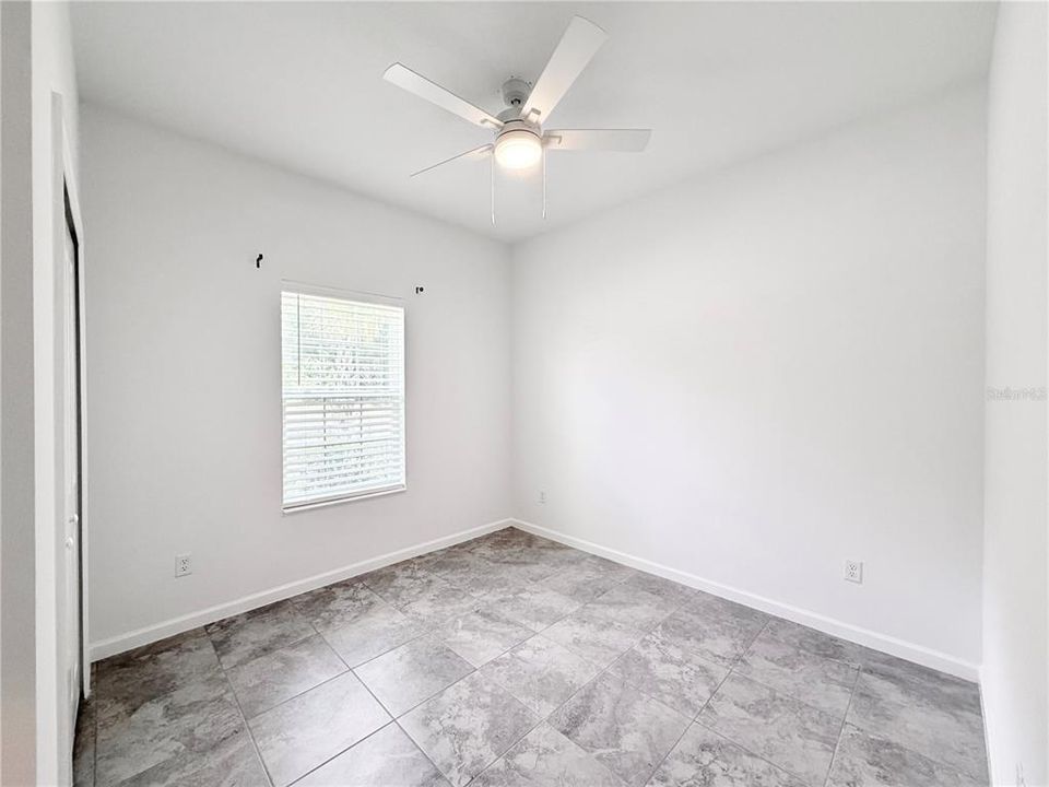 For Rent: $2,400 (3 beds, 2 baths, 1405 Square Feet)