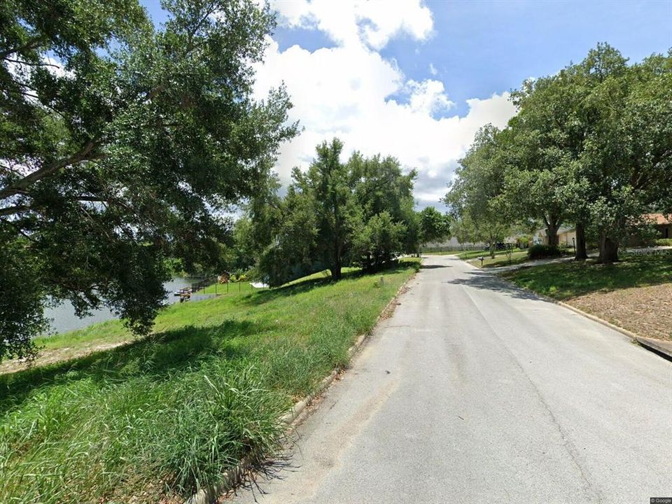 На продажу: $167,000 (0.25 acres)