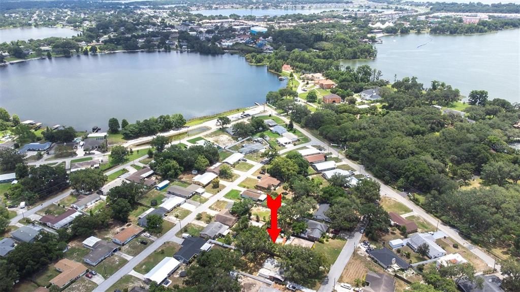 En Venta: $389,900 (4 camas, 3 baños, 2492 Pies cuadrados)